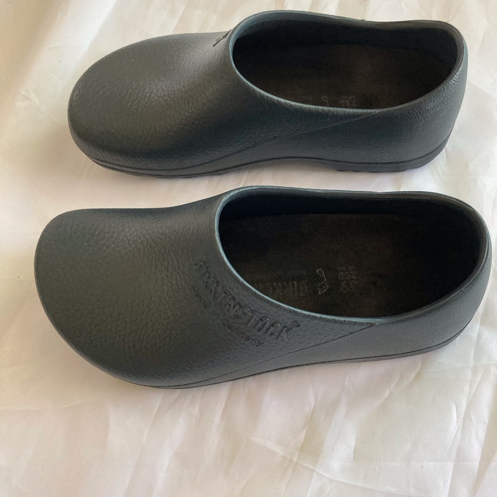 BIRKENSTOCK PROFI BIRKI PROFESSIONAL NAVY BLUE CLOGS, SIZE 39 EU,(US-M5.5/ W 8) - Picture 5 of 9